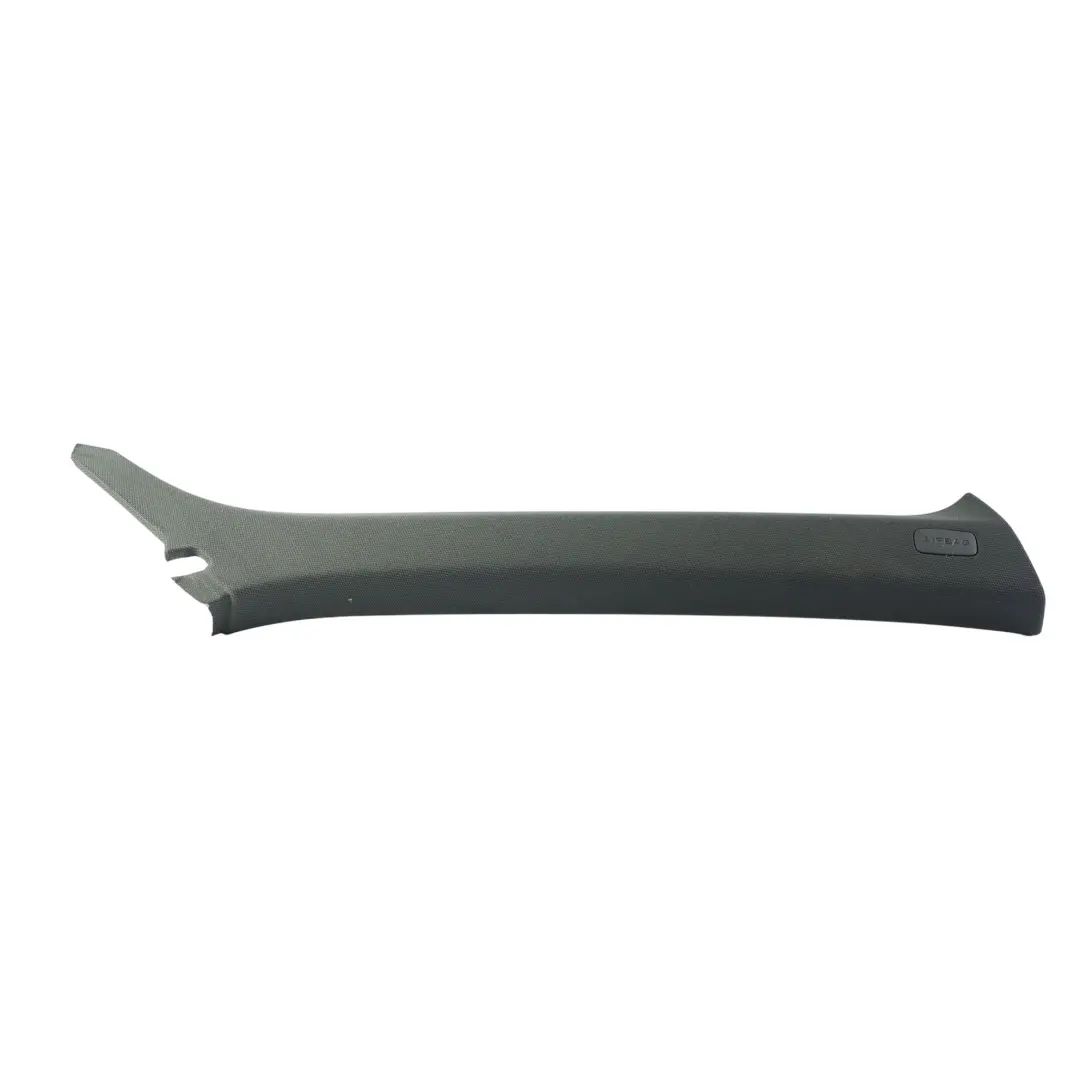 Moldura Pilar A Superior Derecho Negro para Audi Q3 8U con número de pieza 8U0867234D Audi Q3 8U Moldura Pilar A Superior Derecho Negro - SKU 8U0867234D - Número de pieza 8U0867234D