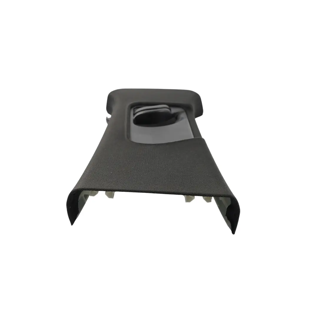 Rivestimento Pannello Montante B Porta Sinistro 8U0867293 per Audi Q3 8U con numero di parte 8U0867243D Audi Q3 8U Rivestimento Pannello Montante B Porta Sinistro 8U0867293 - SKU 8U0867243D - Numero di parte 8U0867243D