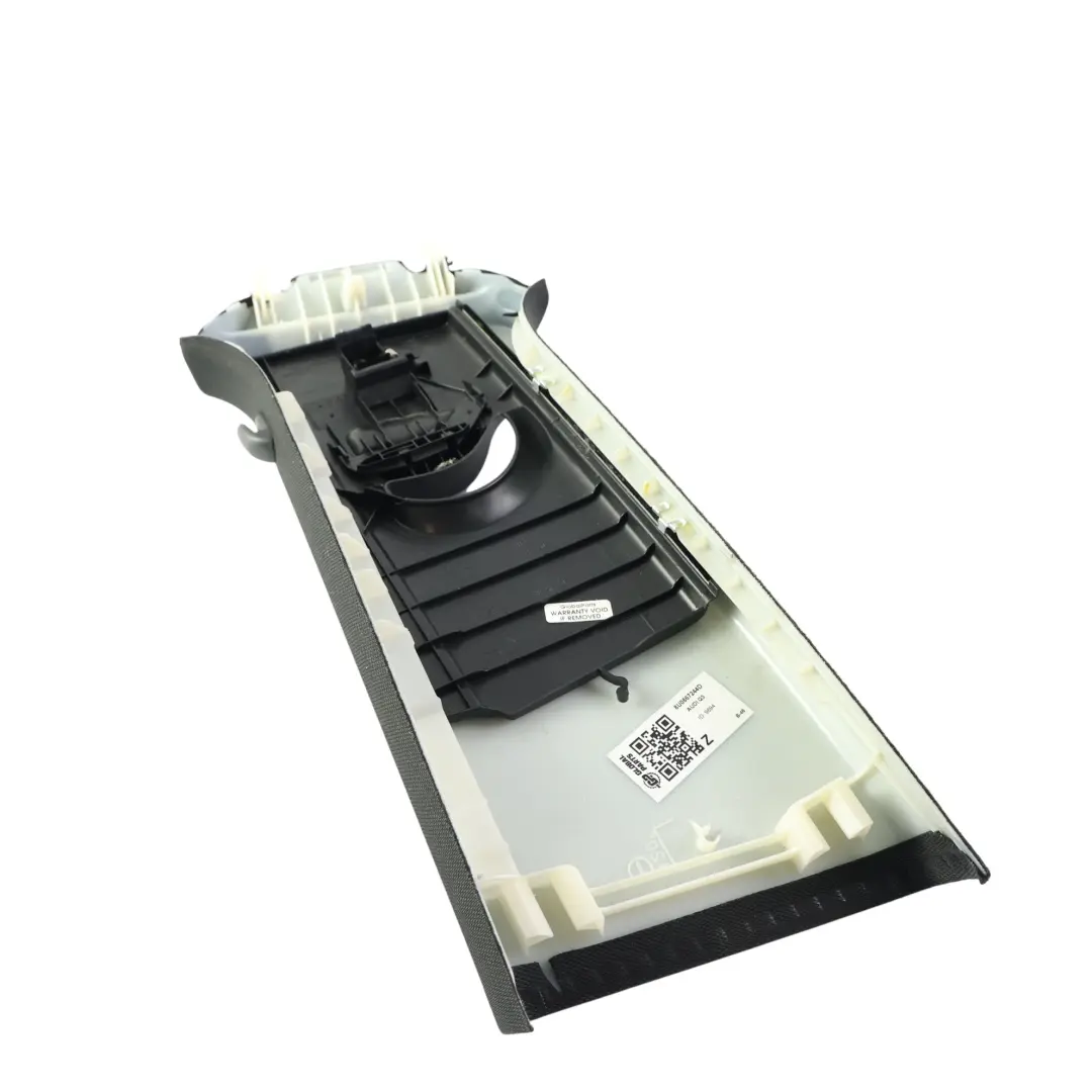 Copertura Rivestimento Montante B Superiore Destro Nero per Audi Q3 8U con numero di parte 8U0867244D Audi Q3 8U Copertura Rivestimento Montante B Superiore Destro Nero - SKU 8U0867244D - Numero di parte 8U0867244D