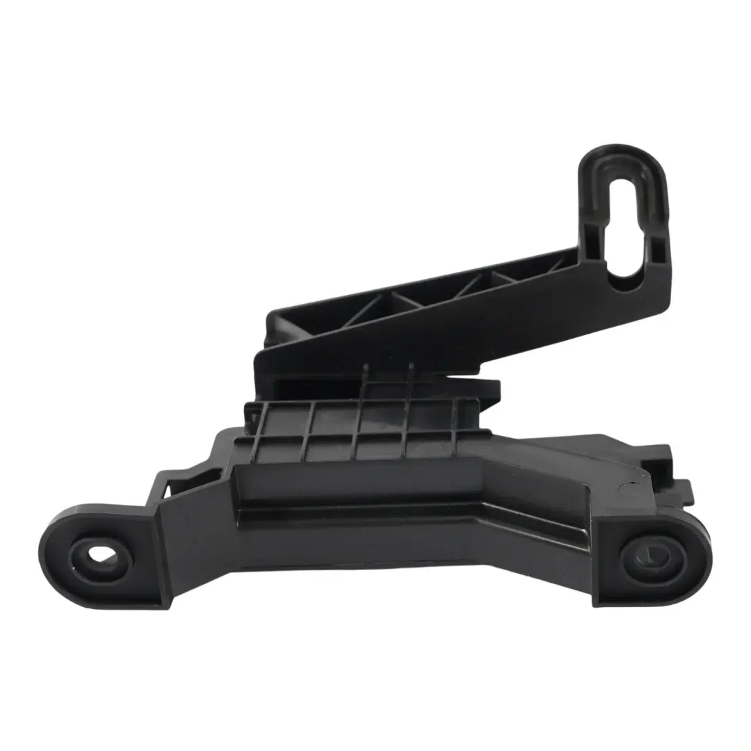 Audi Q3 8U Uchwyt Mocowanie Modułu Haka Holowniczego - SKU 8U0907297 - Numer Części 8U0907297