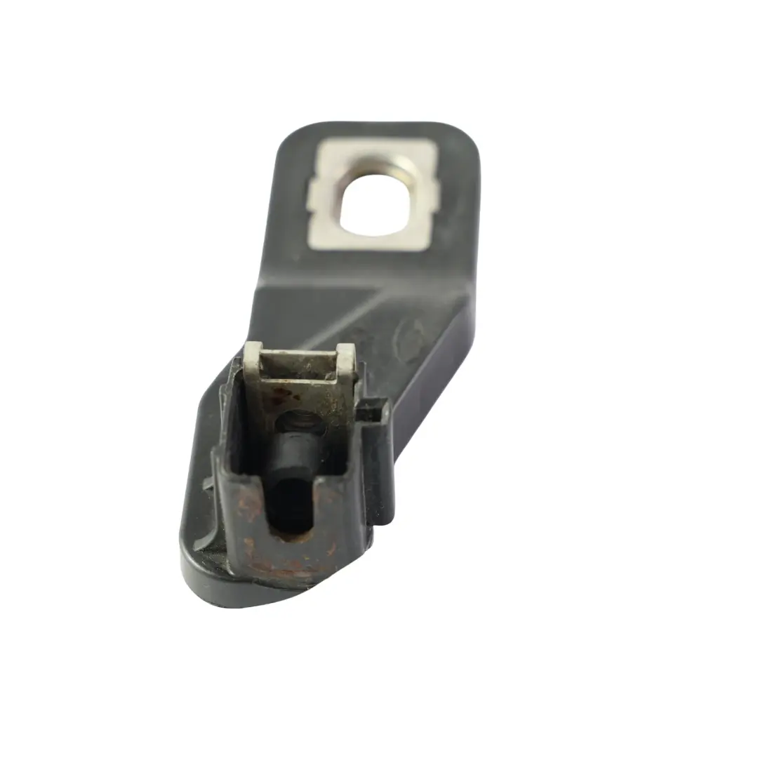 Audi Q3 8U Soporte Montaje Faro Delantero Derecho - SKU 8U0941122 - Número de pieza 8U0941122
