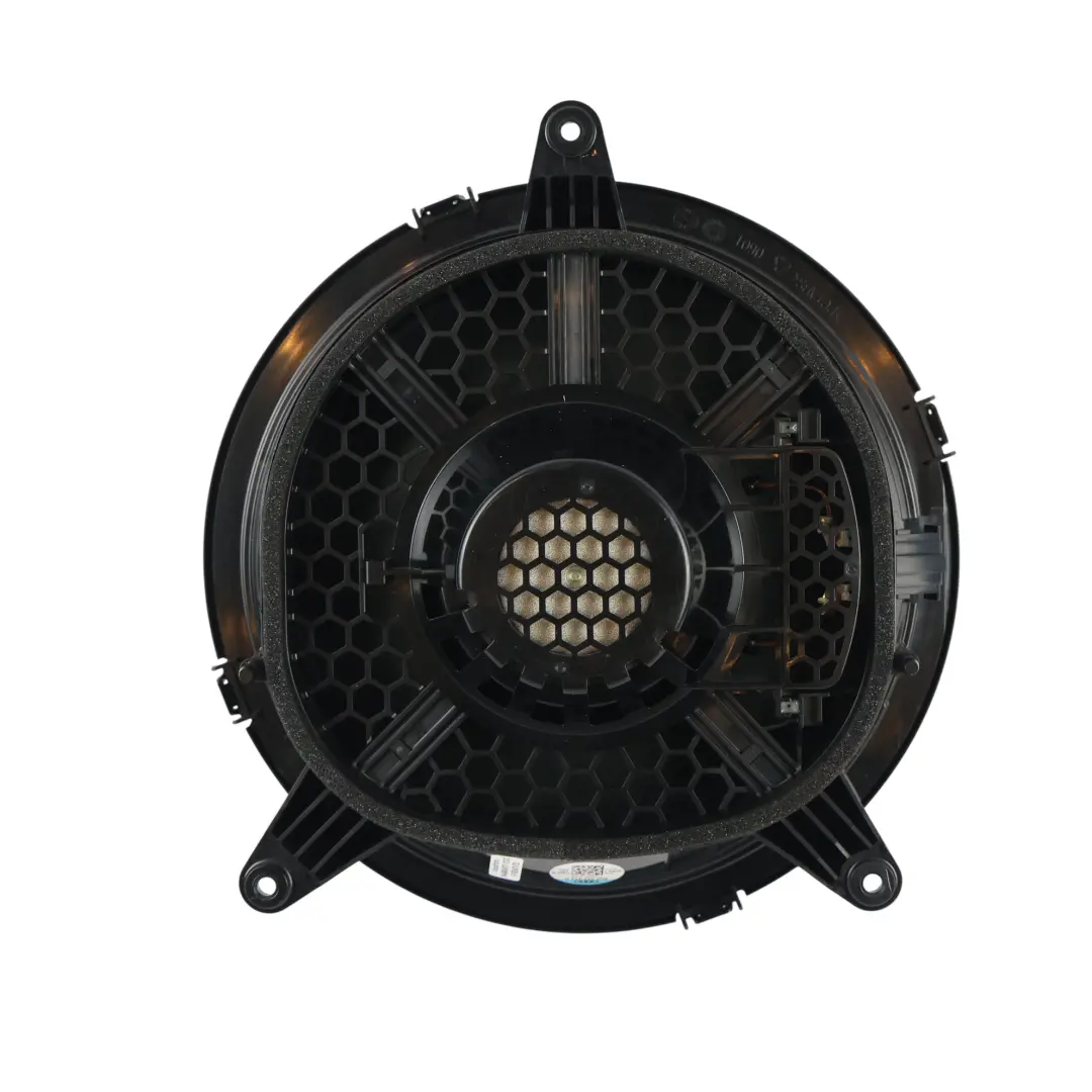 Altavoz Subwoofer Maletero Trasero Graves Bajos para Audi A3 8V con número de pieza 8V0035412B Audi A3 8V Altavoz Subwoofer Maletero Trasero Graves Bajos - SKU 8V0035412B - Número de pieza 8V0035412B