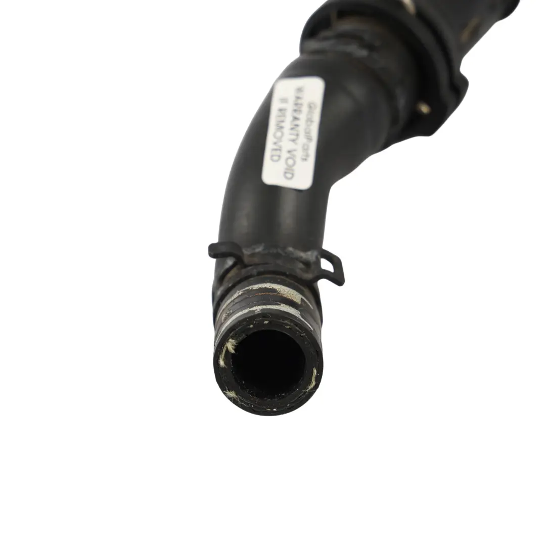 Audi RS3 8V Tubo Manguera Refrigerante Aceite Motor 2.5 TFSI - SKU 8V0121124-1 - Número de pieza 8V0121124