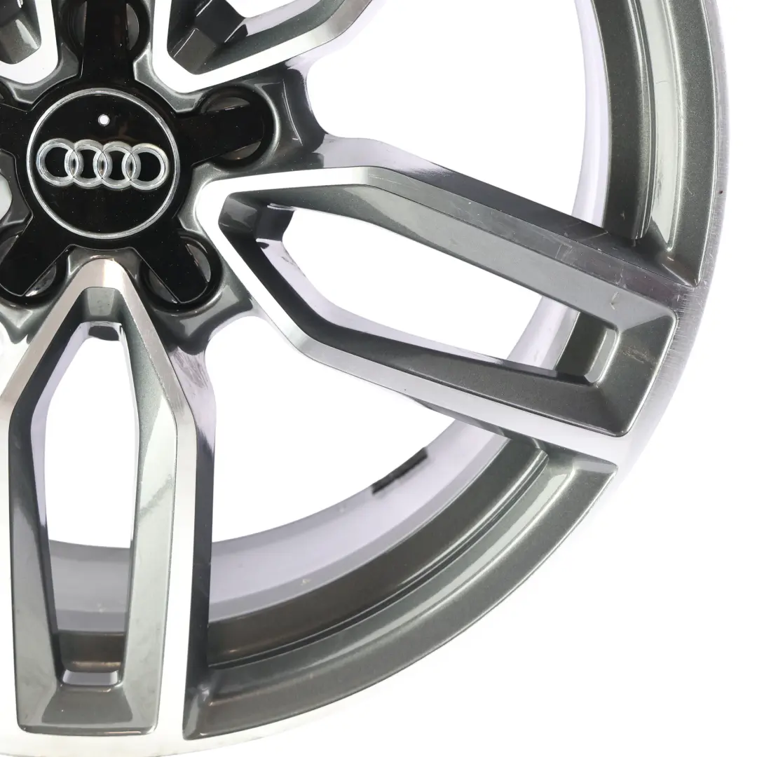Felga Aluminiowa Srebrna 19" 8J ET:49 do Audi A3 8V o numerze 8V0601025AB Audi A3 8V Felga Aluminiowa Srebrna 19" 8J ET:49 - SKU 8V0601025AB-3 - Numer Części 8V0601025AB