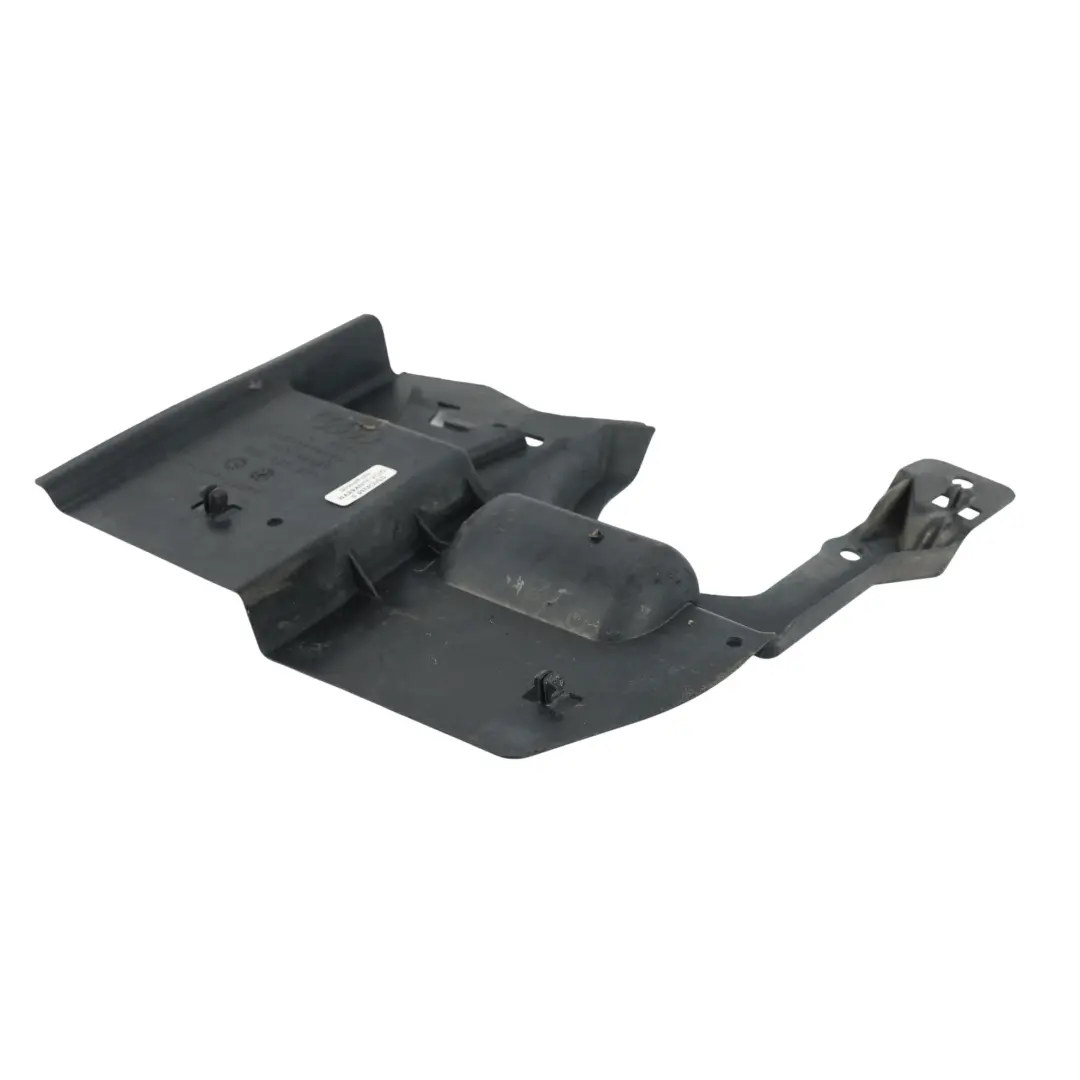 Protección Bajos Cubierta Panel Delantero Izquierdo para Audi A3 RS3 8V con número de pieza 8V0825271 Audi A3 RS3 8V Protección Bajos Cubierta Panel Delantero Izquierdo - SKU 8V0825271 - Número de pieza 8V0825271