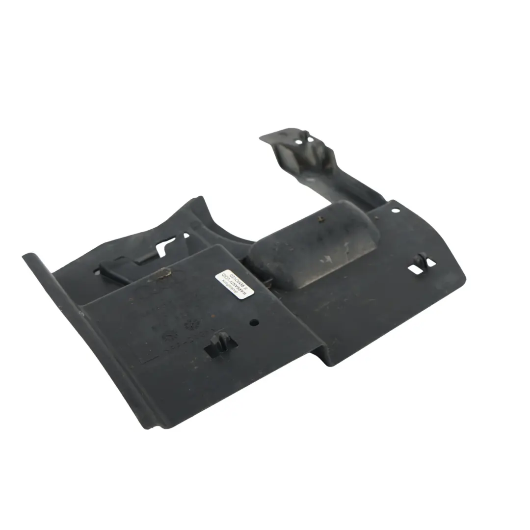 Protección Bajos Cubierta Panel Delantero Izquierdo para Audi A3 RS3 8V con número de pieza 8V0825271 Audi A3 RS3 8V Protección Bajos Cubierta Panel Delantero Izquierdo - SKU 8V0825271 - Número de pieza 8V0825271