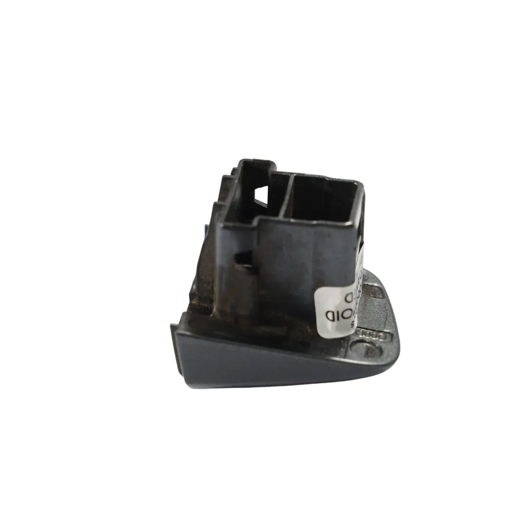 Tapa Tirador Puerta Trasera Izquierda Gris Daytona Perla Z7S para Audi A3 S3 8V con número de pieza 8V0837167B Audi A3 S3 8V Tapa Tirador Puerta Trasera Izquierda Gris Daytona Perla Z7S - SKU 8V0837167B-DGR - Número de pieza 8V0837167B