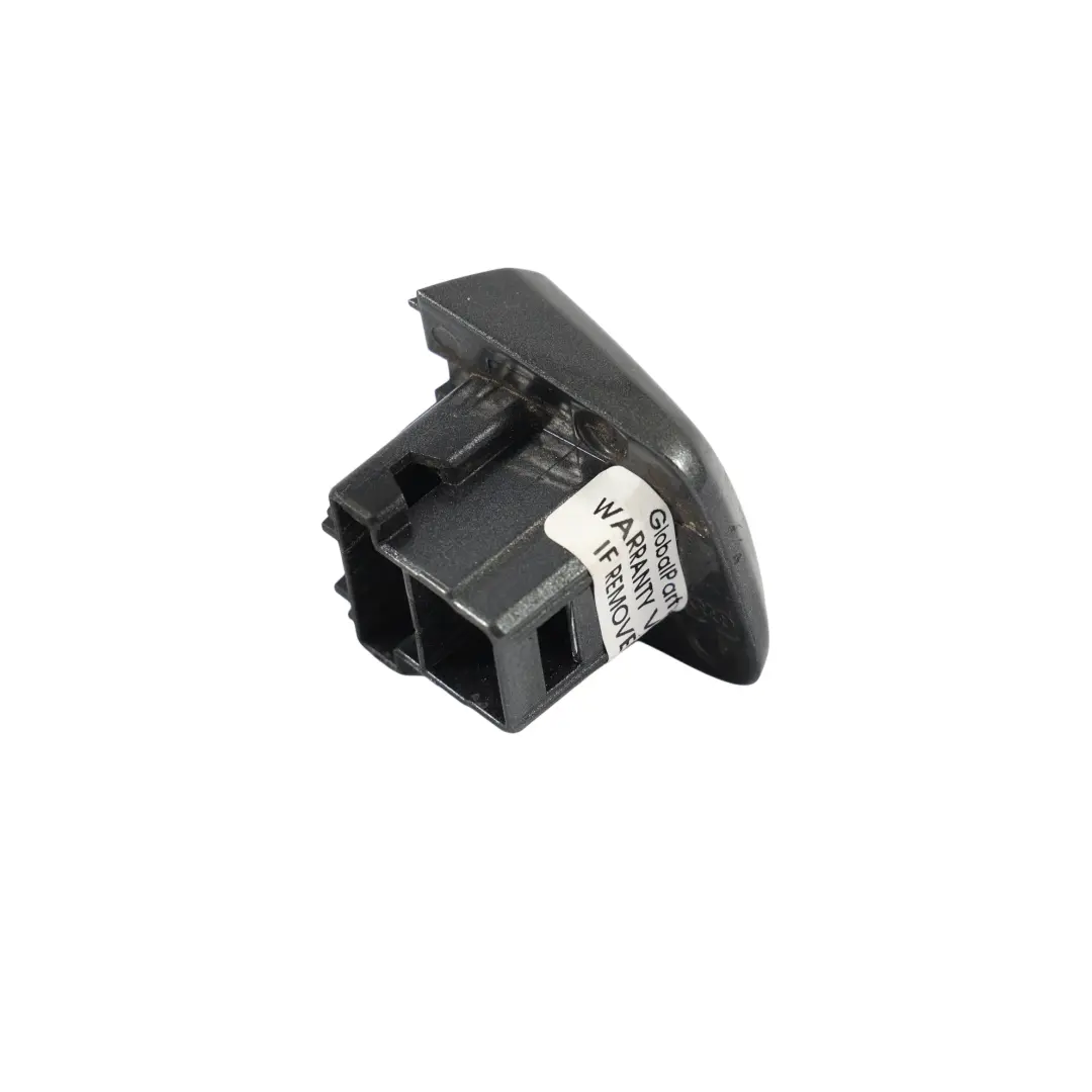 Tapa Tirador Puerta Trasera Izquierda Gris Daytona Perla Z7S para Audi A3 S3 8V con número de pieza 8V0837167B Audi A3 S3 8V Tapa Tirador Puerta Trasera Izquierda Gris Daytona Perla Z7S - SKU 8V0837167B-DGR - Número de pieza 8V0837167B