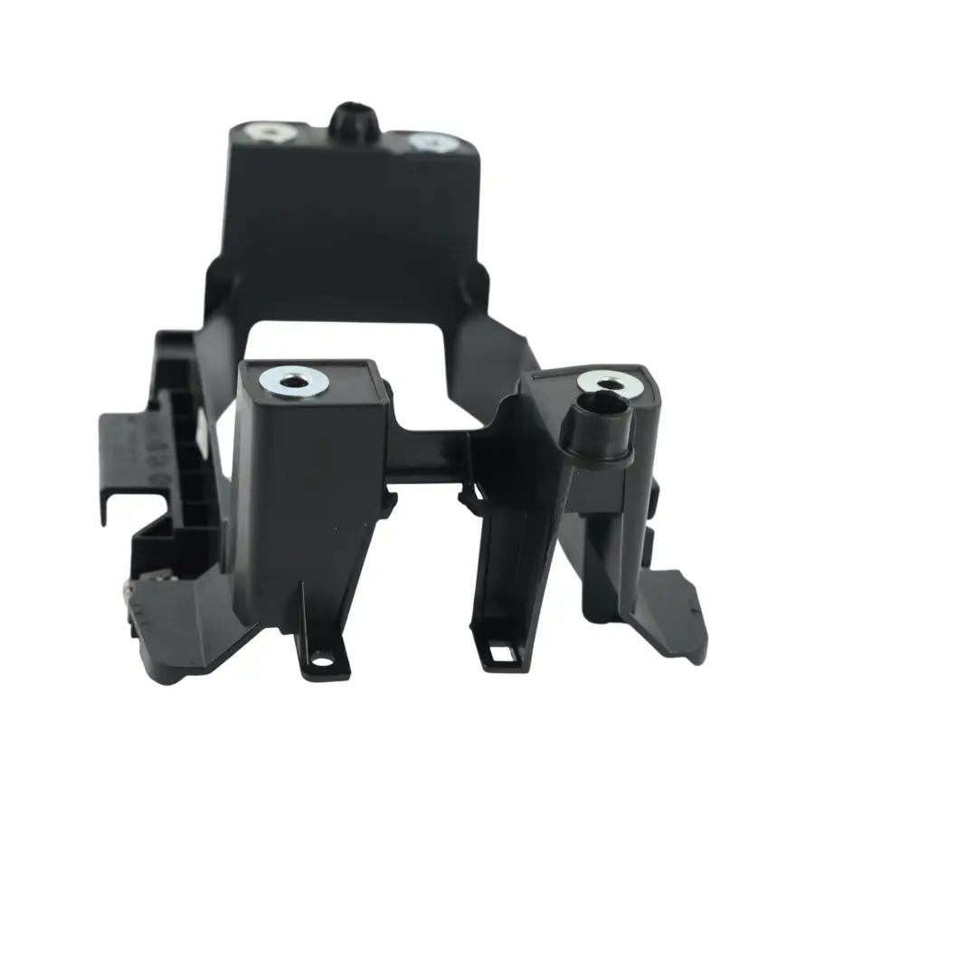 Supporto Staffa Montaggio Leva Cambio Console per Audi A3 8V con numero di parte 8V0863531 Audi A3 8V Supporto Staffa Montaggio Leva Cambio Console - SKU 8V0863531 - Numero di parte 8V0863531