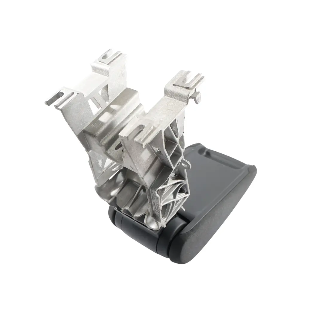 Reposabrazos Consola Central Tapizado Negro Tela para Audi A3 8V con número de pieza 8V0864249 Audi A3 8V Reposabrazos Consola Central Tapizado Negro Tela - SKU 8V0864249 - Número de pieza 8V0864249
