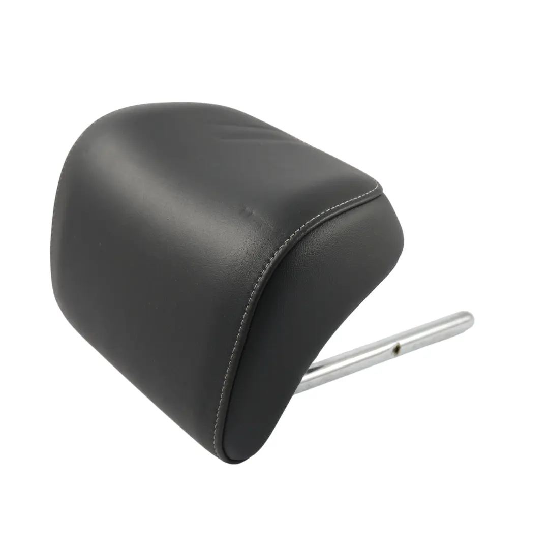 Poggiatesta Sedile Posteriore Sinistro Destro Pelle Nero per Audi A3 8V con numero di parte 8V0885901AC Audi A3 8V Poggiatesta Sedile Posteriore Sinistro Destro Pelle Nero - SKU 8V0885901AC - Numero di parte 8V0885901AC