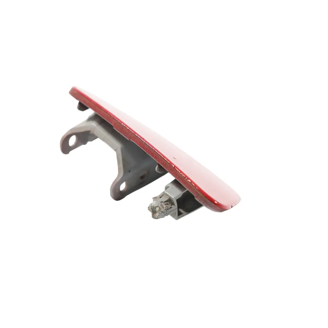 Coppa Lavarofari Anteriore Destra Rosso Tango Metallizzato Y3U per Audi A3 8V con numero di parte 8V3955276C Audi A3 8V Coppa Lavarofari Anteriore Destra Rosso Tango Metallizzato Y3U - SKU 8V3955276C-TAR - Numero di parte 8V3955276C