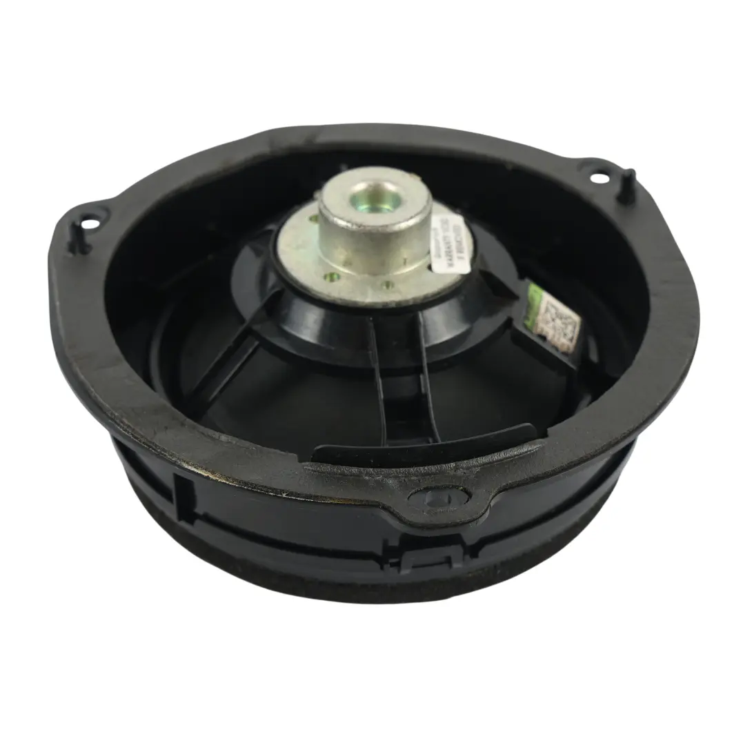 Altoparlante Porta Posteriore Sinistro Destro per Audi A3 S3 RS3 8V con numero di parte 8V4035411A Audi A3 S3 RS3 8V Altoparlante Porta Posteriore Sinistro Destro - SKU 8V4035411A - Numero di parte 8V4035411A