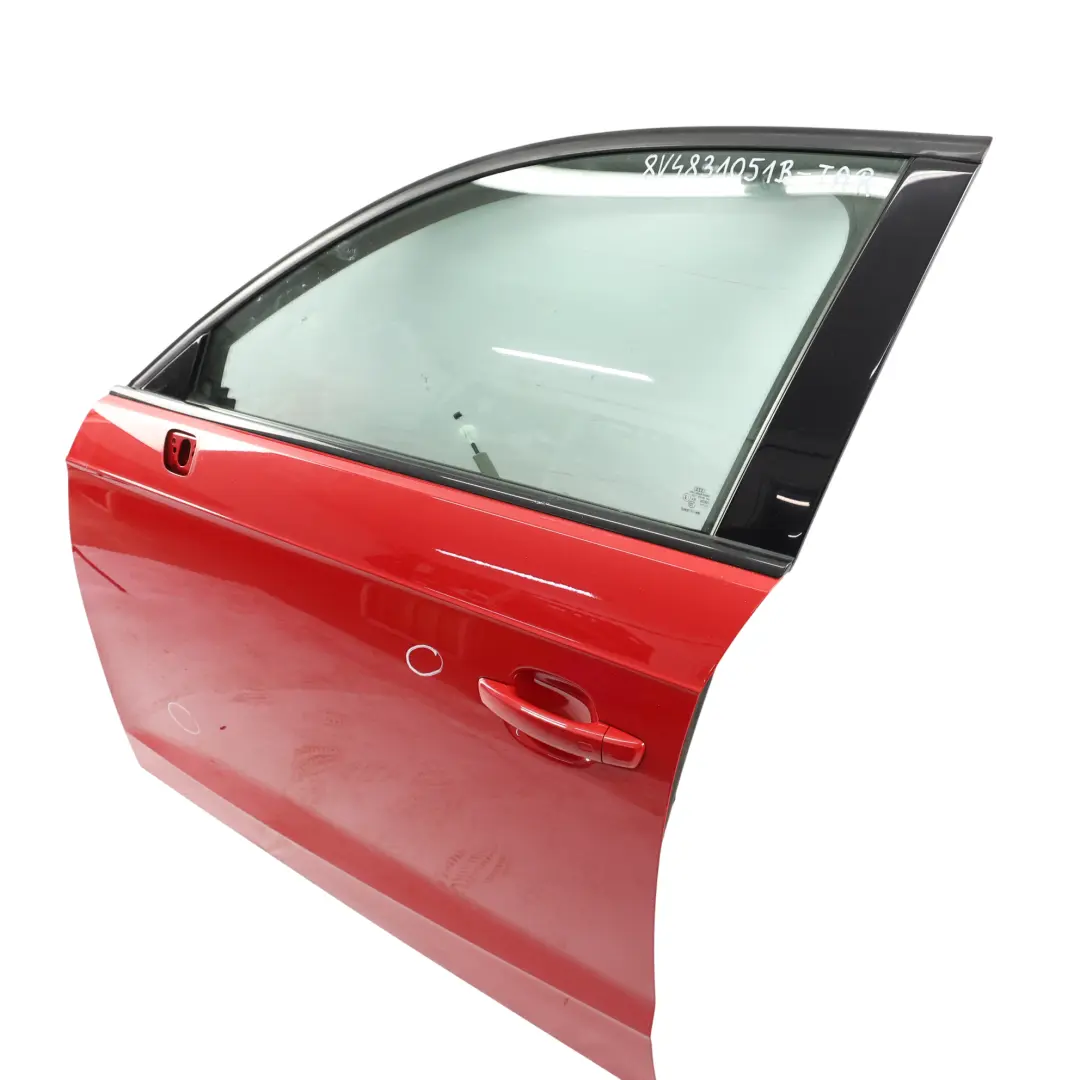 Audi A3 8V Sportback Porte Avant Gauche Rouge Tango Métallisé Y3U - SKU 8V4831051B-TAR - Numéro de pièce 8V4831051B