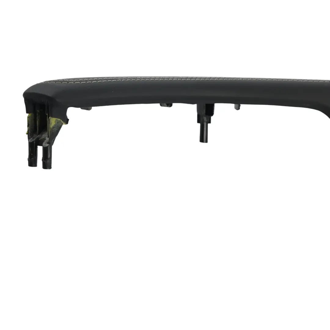 Panel Reposabrazos Puerta Trasera Cuero Negro Izquierdo para Audi A3 8V con número de pieza 8V4867373B Audi A3 8V Panel Reposabrazos Puerta Trasera Cuero Negro Izquierdo - SKU 8V4867373B - Número de pieza 8V4867373B