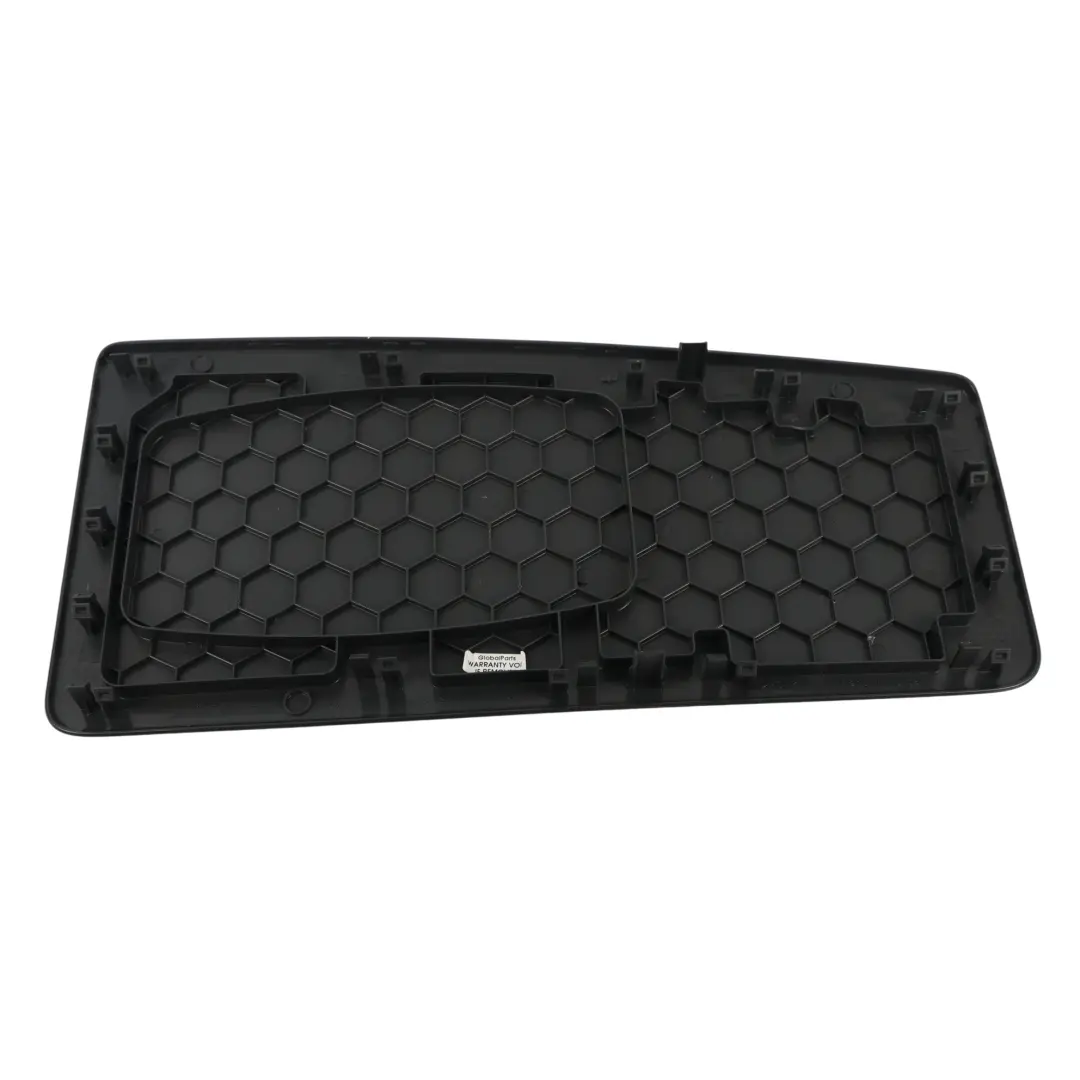 Maskownica Głośnika Półki Tylnej Prawa do Audi A3 S3 8V o numerze 8V5035406 Audi A3 S3 8V Maskownica Głośnika Półki Tylnej Prawa - SKU 8V5035406 - Numer Części 8V5035406