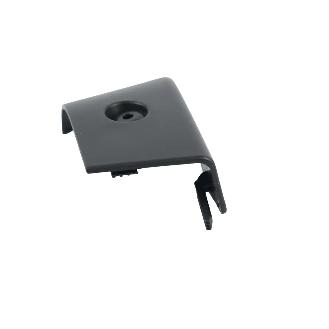 Cache Charnière Hayon Coffre Droit pour Audi A3 S3 8V à propos du numéro de pièce 8V5827232 Audi A3 S3 8V Cache Charnière Hayon Coffre Droit - SKU 8V5827232 - Numéro de pièce 8V5827232