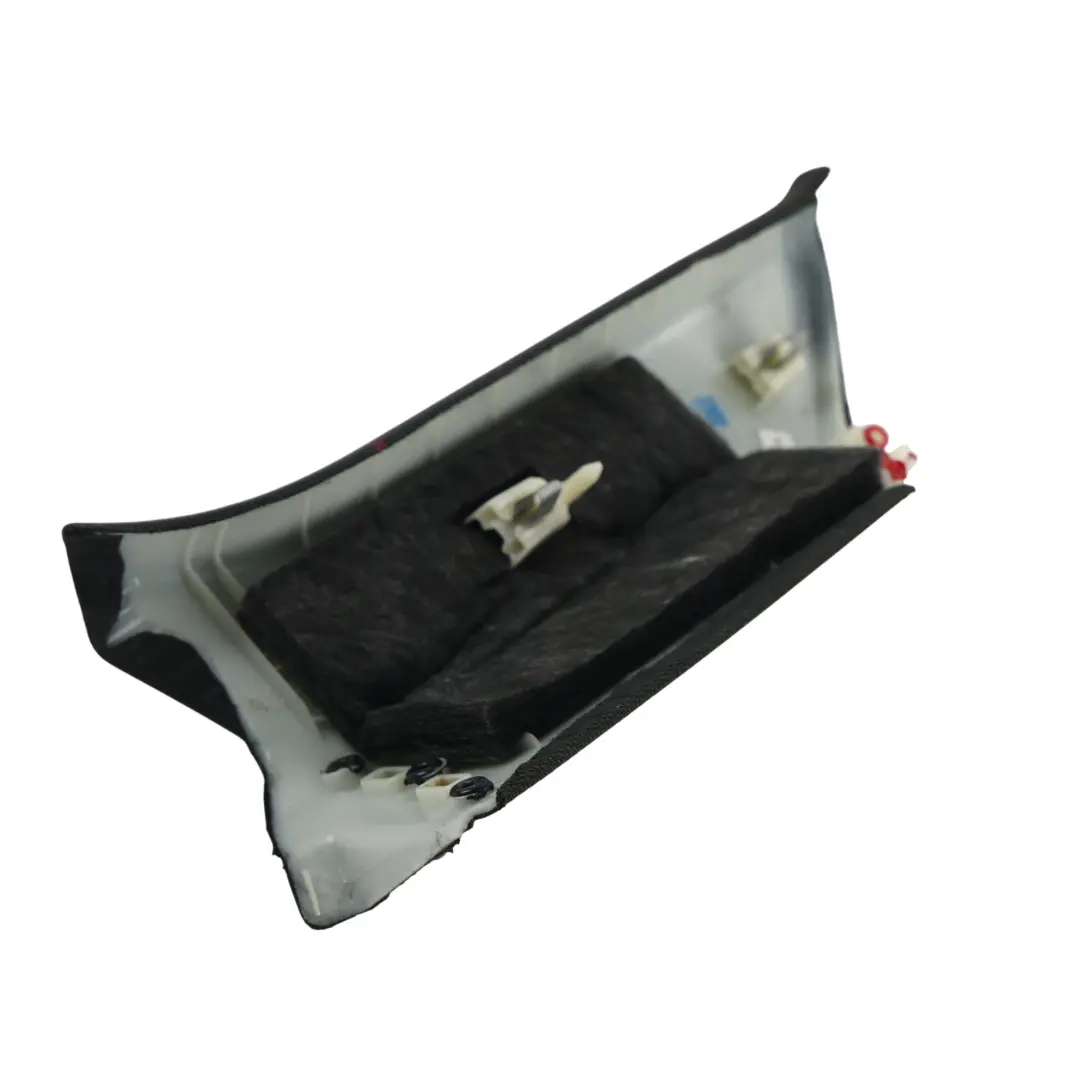 Sedán Moldura Panel Pilar C Izquierdo para Audi A3 S3 RS3 8V con número de pieza 8V5867287 Audi A3 S3 RS3 8V Sedán Moldura Panel Pilar C Izquierdo - SKU 8V5867287 - Número de pieza 8V5867287