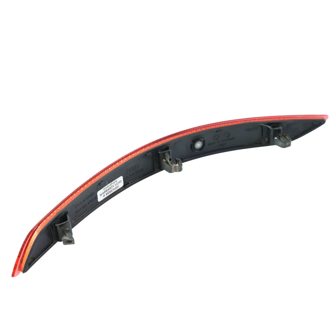 Audi A3 S3 8V Stoßstange Hinten Reflektor Glas Rechts - SKU 8V5945106B - Teilenummer 8V5945106B