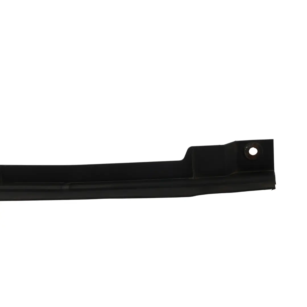 Joint Étanchéité Radiateur Liquide Refroidissement Gauche pour Audi A1 8X à propos du numéro de pièce 8X0121331 Audi A1 8X Joint Étanchéité Radiateur Liquide Refroidissement Gauche - SKU 8X0121331 - Numéro de pièce 8X0121331