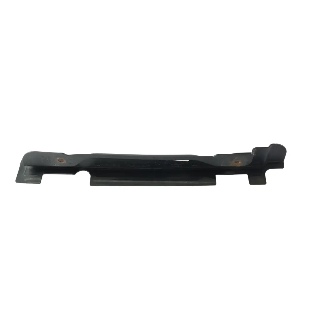 Cubierta Panel Conducto Aire Radiador 1.2 TFSI para Audi A1 8X con número de pieza 8X0121332 Audi A1 8X Cubierta Panel Conducto Aire Radiador 1.2 TFSI - SKU 8X0121332 - Número de pieza 8X0121332
