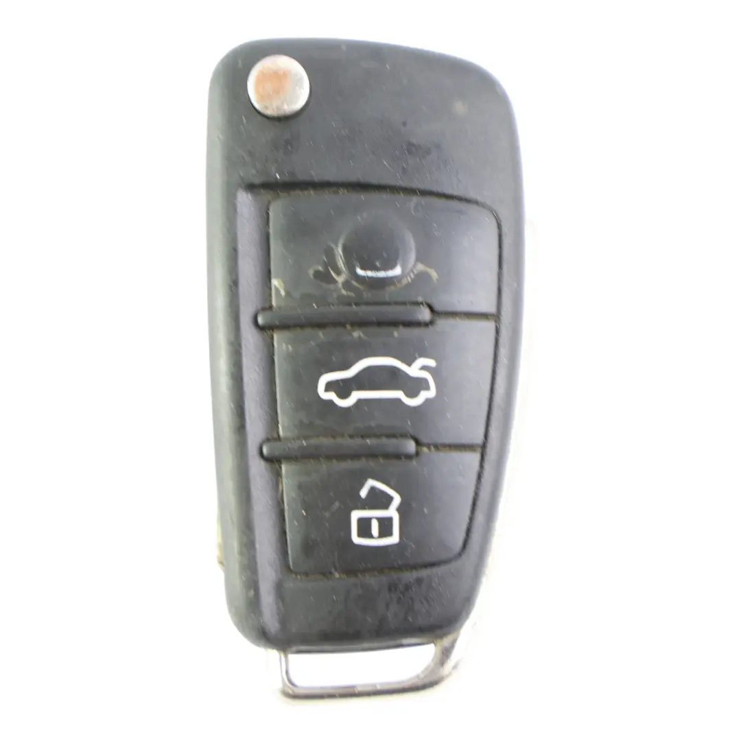 Audi A1 8X A5 8T Fernbedienung Klappschlüssel 3 Tasten - SKU 8X0837220D - Teilenummer 8X0837220D