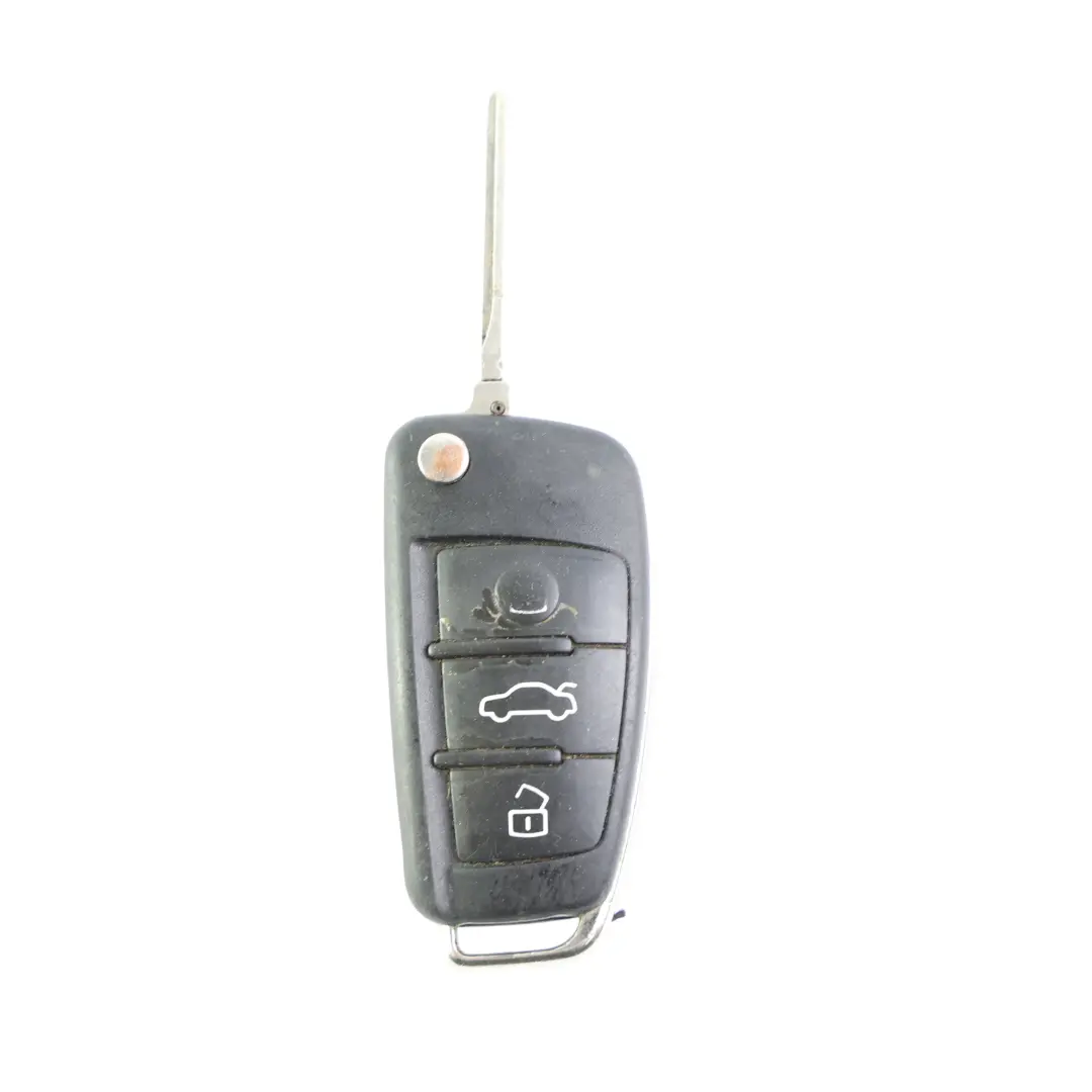 Clé Télécommande Pliable 3 Boutons pour Audi A1 8X A5 8T à propos du numéro de pièce 8X0837220D Audi A1 8X A5 8T Clé Télécommande Pliable 3 Boutons - SKU 8X0837220D - Numéro de pièce 8X0837220D