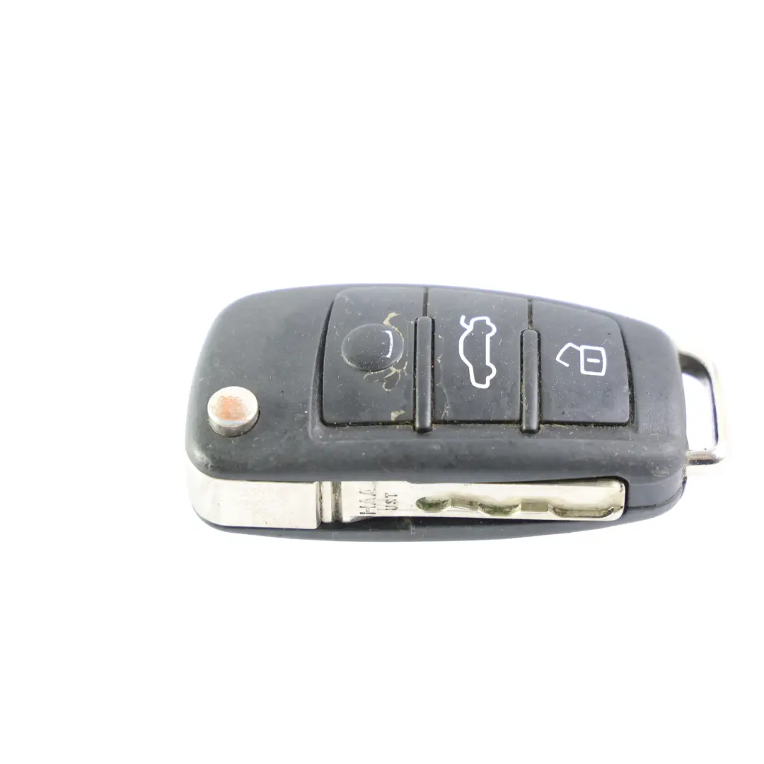 Audi A1 8X A5 8T Fernbedienung Klappschlüssel 3 Tasten - SKU 8X0837220D - Teilenummer 8X0837220D