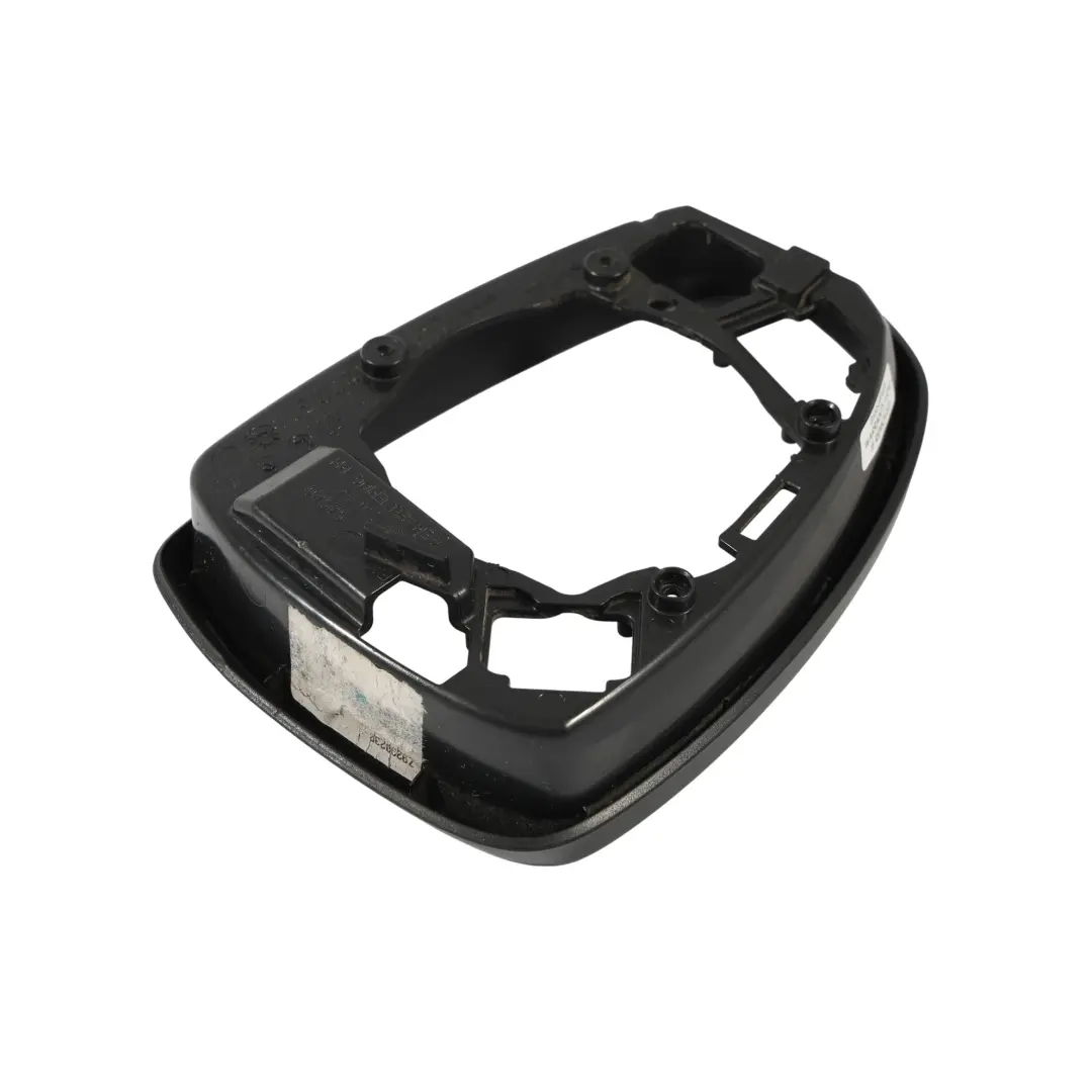 Ramka Pokrywy Lusterka Lewa do Audi A1 8X o numerze 8X0857239A Audi A1 8X Ramka Pokrywy Lusterka Lewa - SKU 8X0857239A - Numer Części 8X0857239A