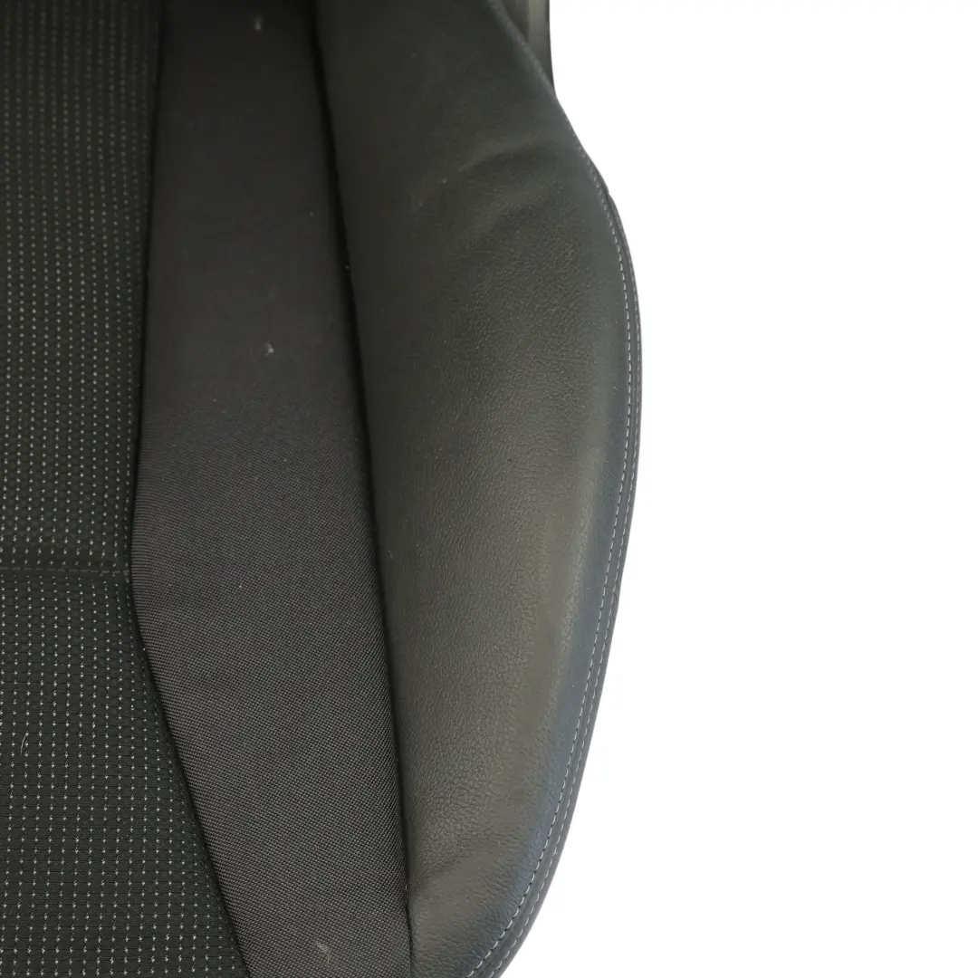 Portes Siège Sport Avant Droit Intérieur Demi Cuir Soul Silver pour Audi A1 8X 3 à propos du numéro de pièce 8X0881806AB Audi A1 8X 3 Portes Siège Sport Avant Droit Intérieur Demi Cuir Soul Silver - SKU 8X0881806AB-2 - Numéro de pièce 8X0881806AB