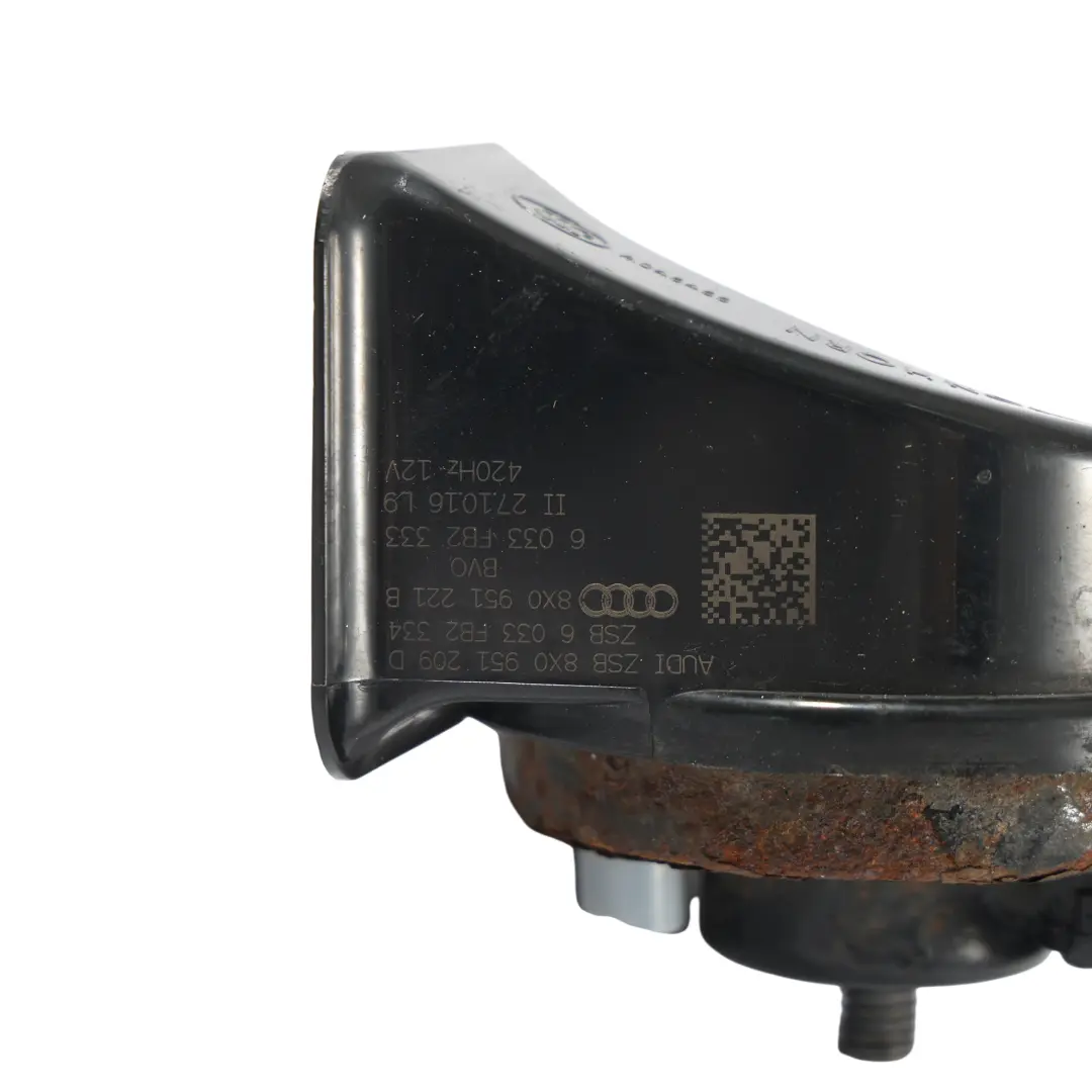 Bocina Alarma Señal Simple Tono Bajo Izquierda para Audi A1 S1 8X con número de pieza 8X0951209D Audi A1 S1 8X Bocina Alarma Señal Simple Tono Bajo Izquierda - SKU 8X0951209D - Número de pieza 8X0951209D
