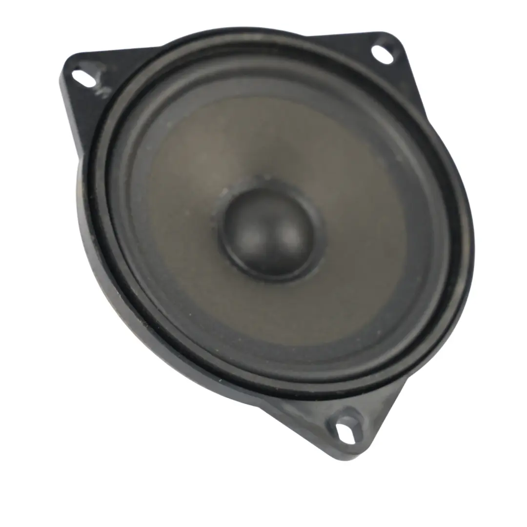 Headlining Rear Right Stereo Loudspeaker Right O/S to BMW E61 Touring with Part number 9141496 BMW E61 Touring Headlining Rear Right Stereo Loudspeaker Right O/S - SKU 9141496-1 - Part number 9141496