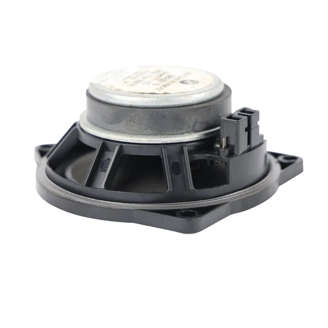 Headlining Rear Right Stereo Loudspeaker Right O/S to BMW E61 Touring with Part number 9141496 BMW E61 Touring Headlining Rear Right Stereo Loudspeaker Right O/S - SKU 9141496-1 - Part number 9141496