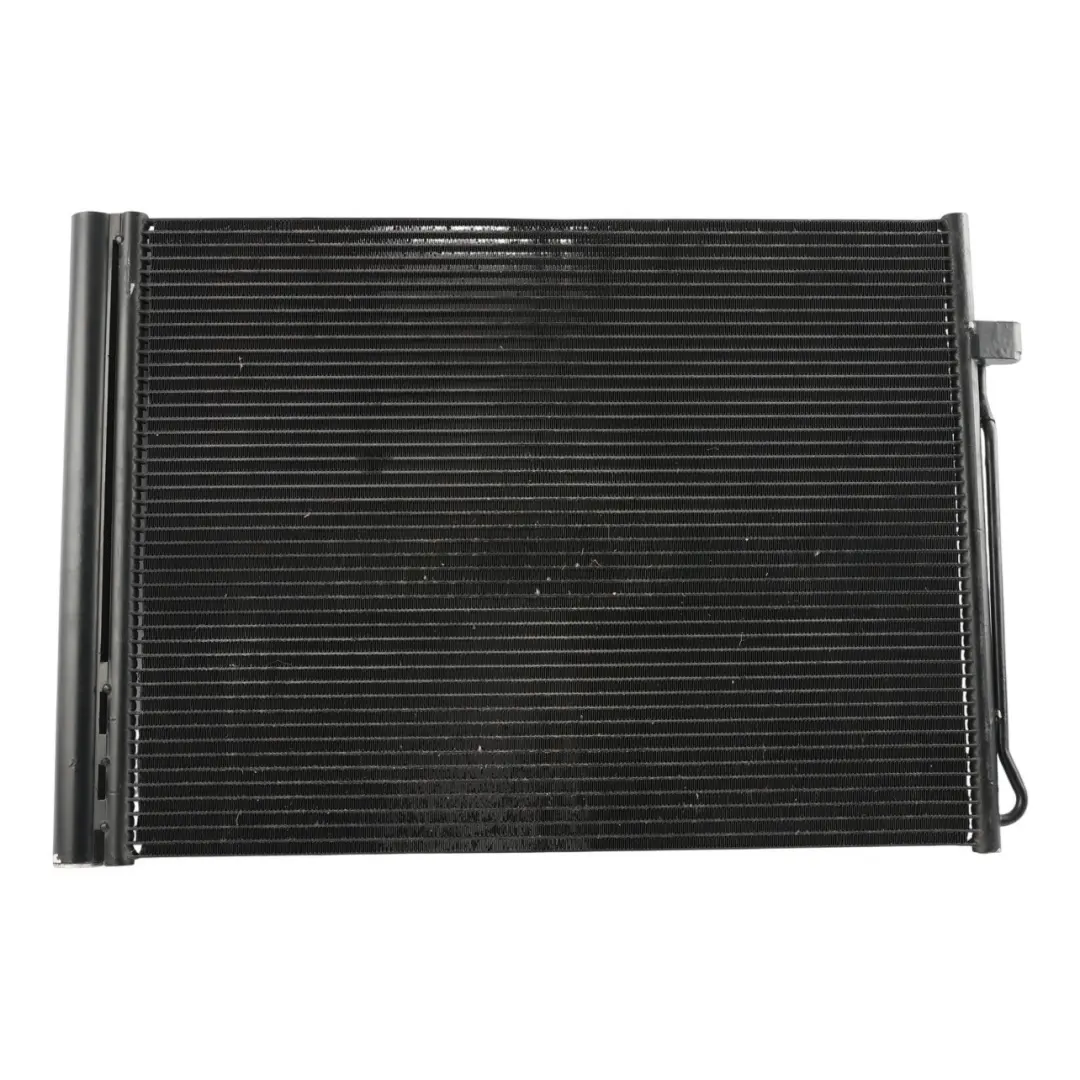 Skraplacz Klimatyzacji Mahle 70816379 do BMW X5 E70 o numerze 9239992 BMW X5 E70 Skraplacz Klimatyzacji Mahle 70816379 - SKU 9239992-1 - Numer Części 9239992