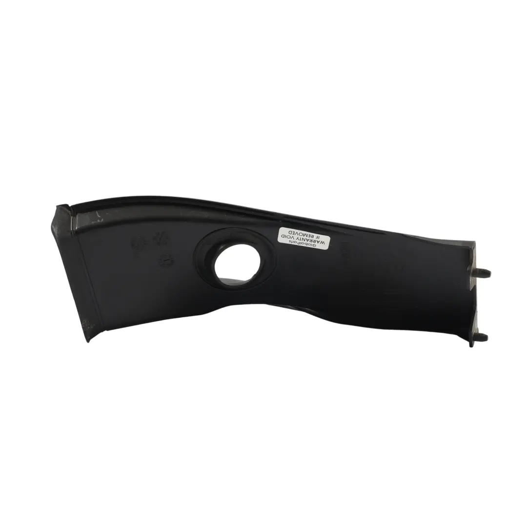 Osłona Rynienki Klapy Bagażnika Czarna Prawa do BMW X1 U11 o numerze 9448830 BMW X1 U11 Osłona Rynienki Klapy Bagażnika Czarna Prawa - SKU 9448830 - Numer Części 9448830
