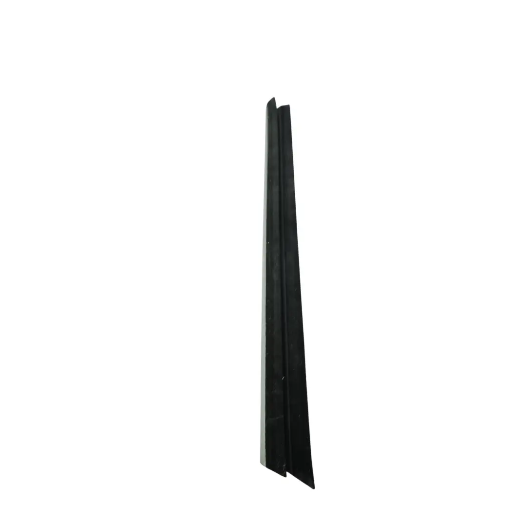 BMW X1 U11 Garniture Vitre Porte Arrière Gauche Intérieur - SKU 9451517 - Numéro de pièce 9451517