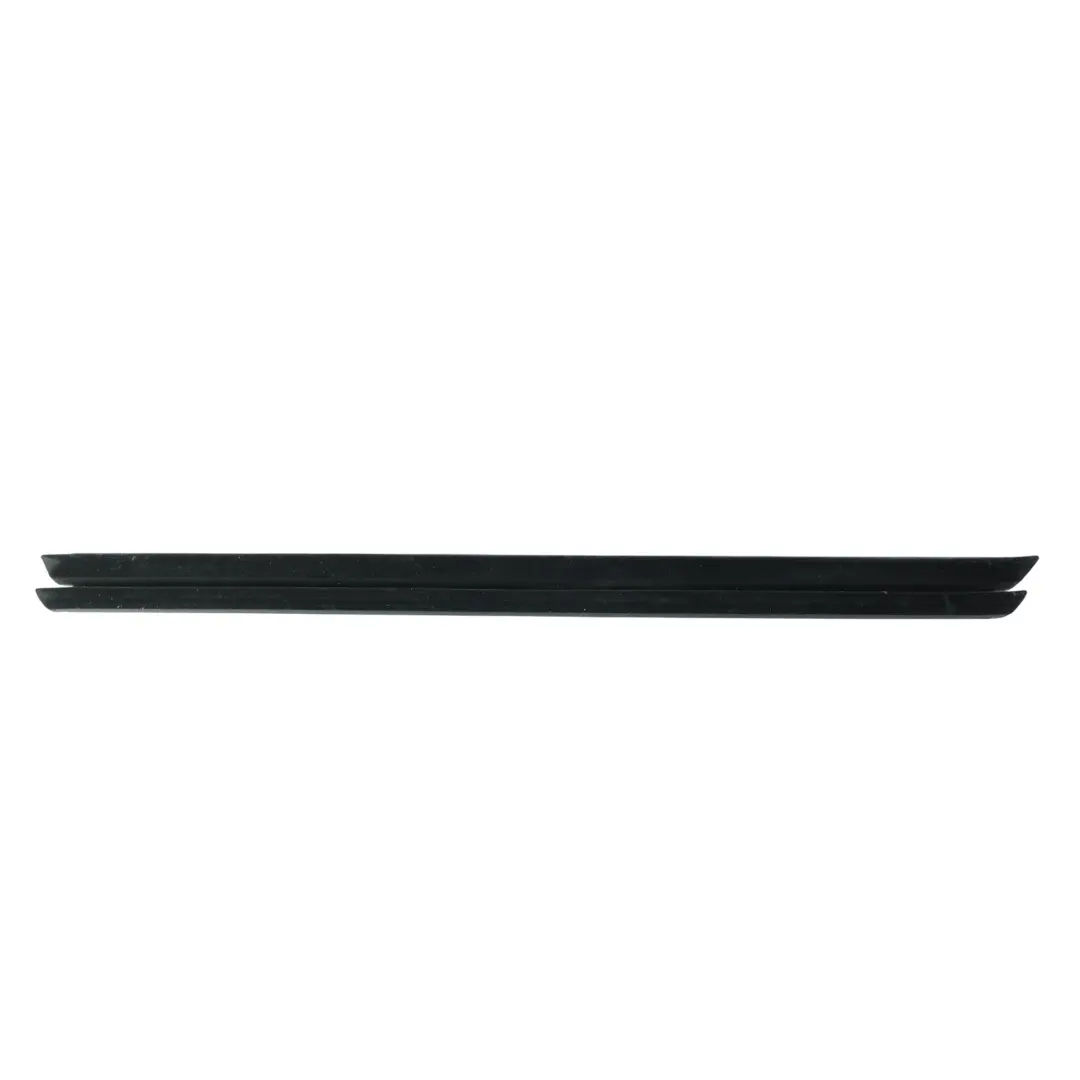 Moldura Ventana Puerta Trasera Interior Izquierda para BMW X1 U11 con número de pieza 9451517 BMW X1 U11 Moldura Ventana Puerta Trasera Interior Izquierda - SKU 9451517 - Número de pieza 9451517