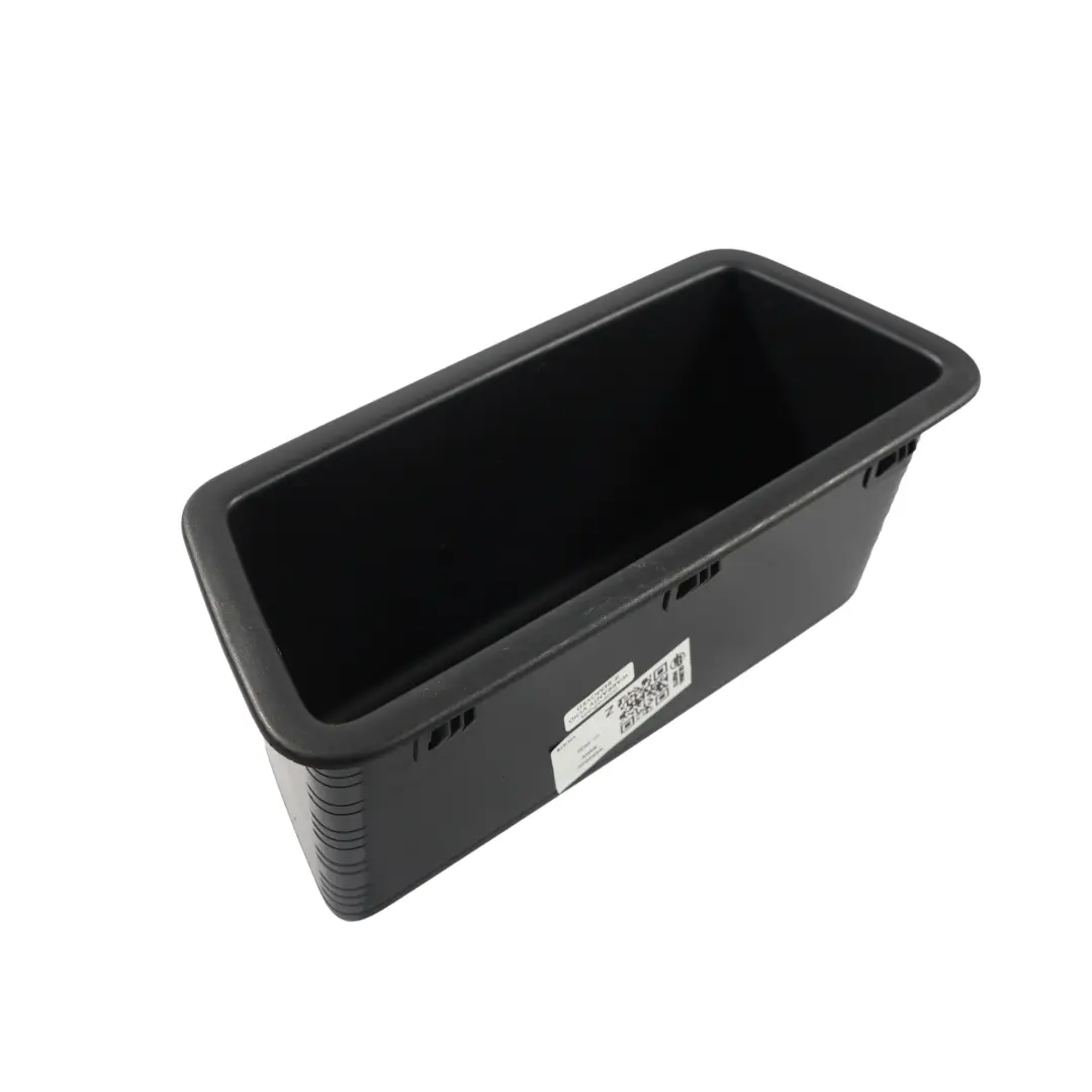 U10 Vano Portaoggetti Bagagliaio Posteriore Nero Destro per BMW X1 U11 X2 con numero di parte 9462020 BMW X1 U11 X2 U10 Vano Portaoggetti Bagagliaio Posteriore Nero Destro - SKU 9462020 - Numero di parte 9462020