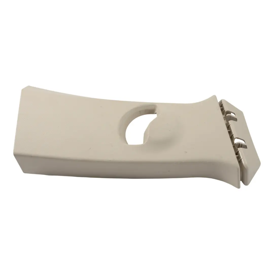 Rivestimento Montante B Superiore Destro Avorio per BMW X1 U11 con numero di parte 9462320 BMW X1 U11 Rivestimento Montante B Superiore Destro Avorio - SKU 9462320 - Numero di parte 9462320