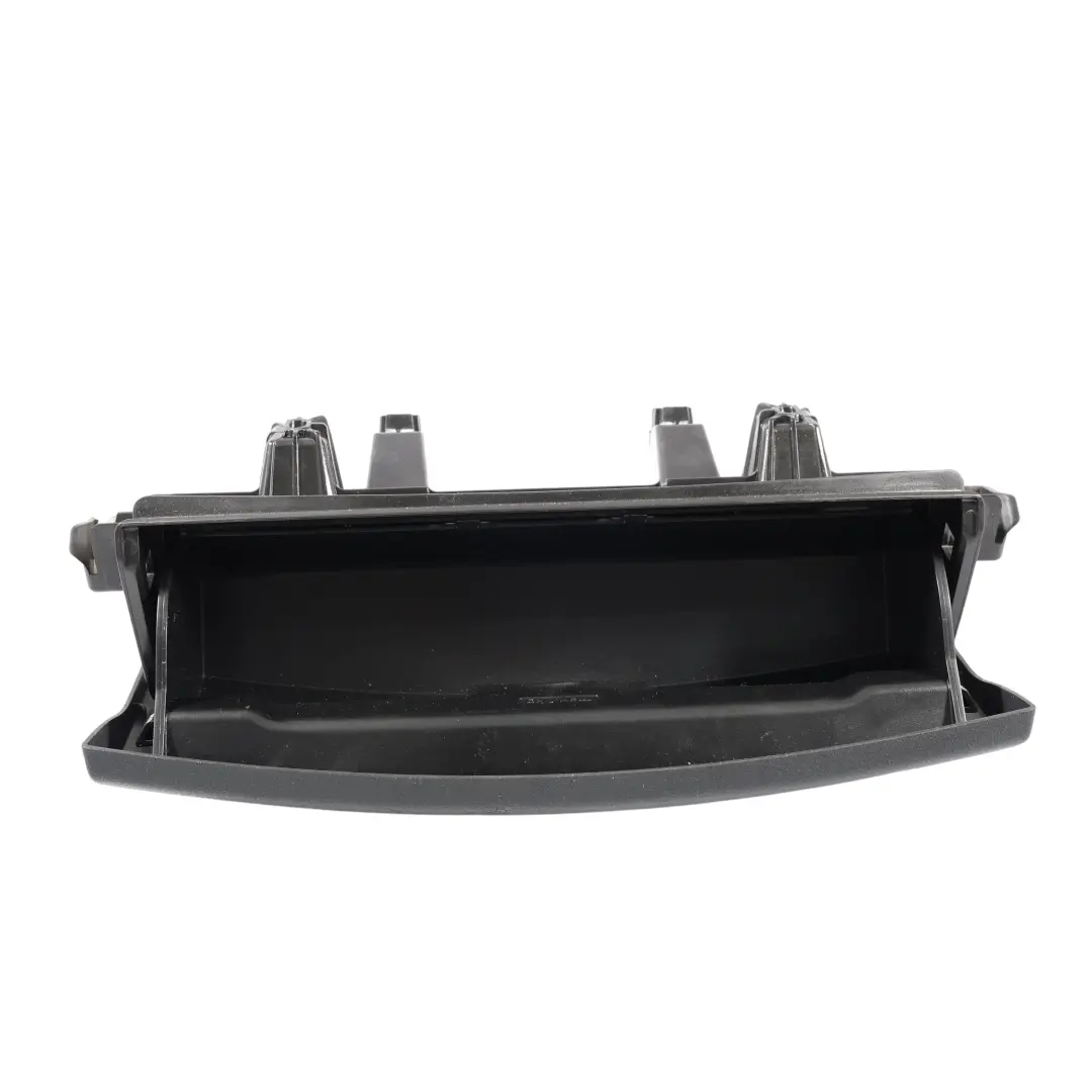 Bac Rangement Siège Avant Noir Titane pour Porsche Cayenne S 92A à propos du numéro de pièce 95852140000 Porsche Cayenne S 92A Bac Rangement Siège Avant Noir Titane - SKU 95852140000 - Numéro de pièce 95852140000