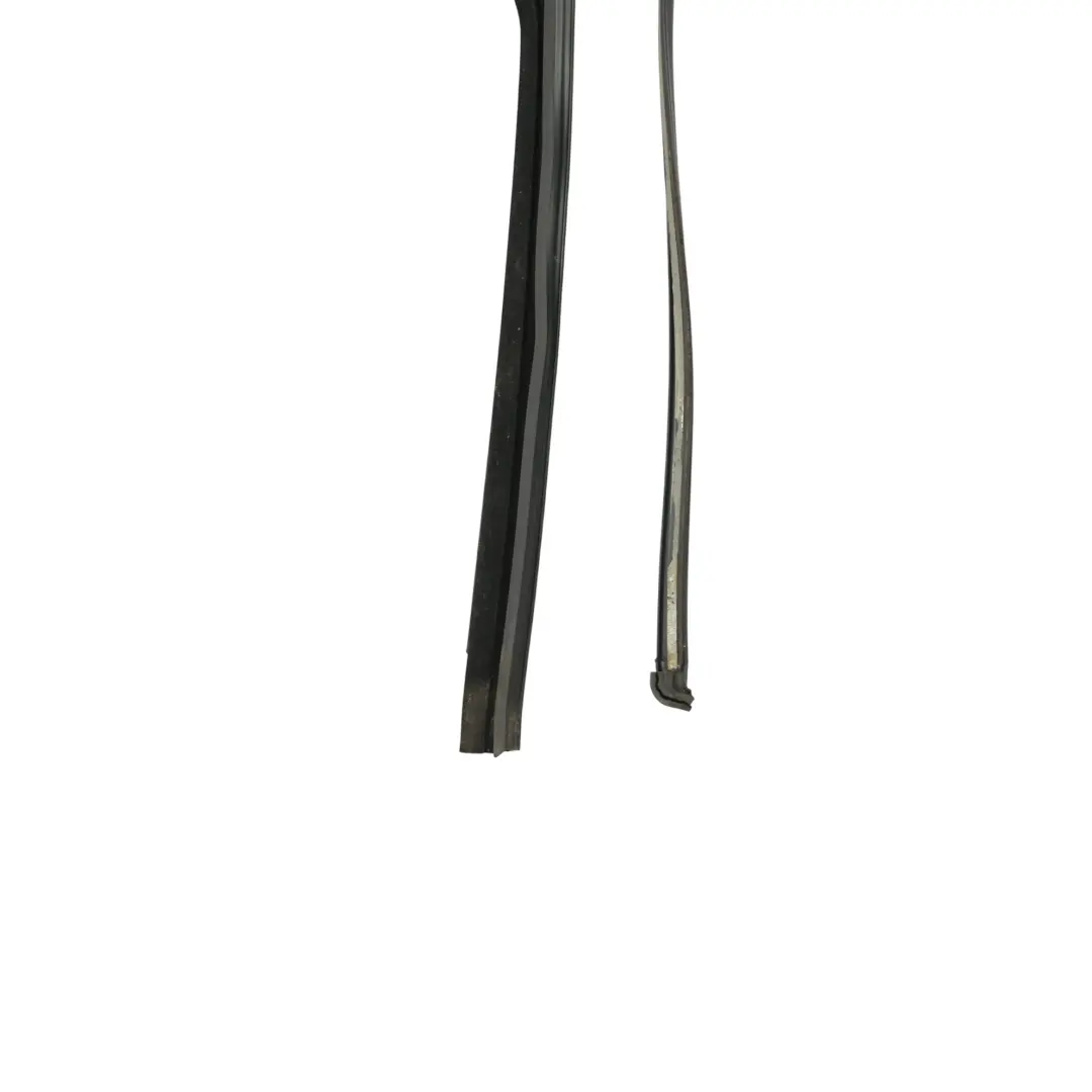 MK2 Guide Vitre Porte Arrière Droit 7P0839432L pour Porsche Cayenne 92A à propos du numéro de pièce 95853343203 Porsche Cayenne 92A MK2 Guide Vitre Porte Arrière Droit 7P0839432L - SKU 95853343203-1 - Numéro de pièce 95853343203