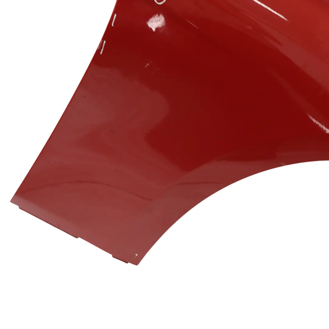Błotnik Przedni Prawy Czerwony do BMW 3 F30 F31 o numerze 9621598 BMW 3 F30 F31 Błotnik Przedni Prawy Czerwony - SKU 9621598-MRT1 - Numer Części 9621598