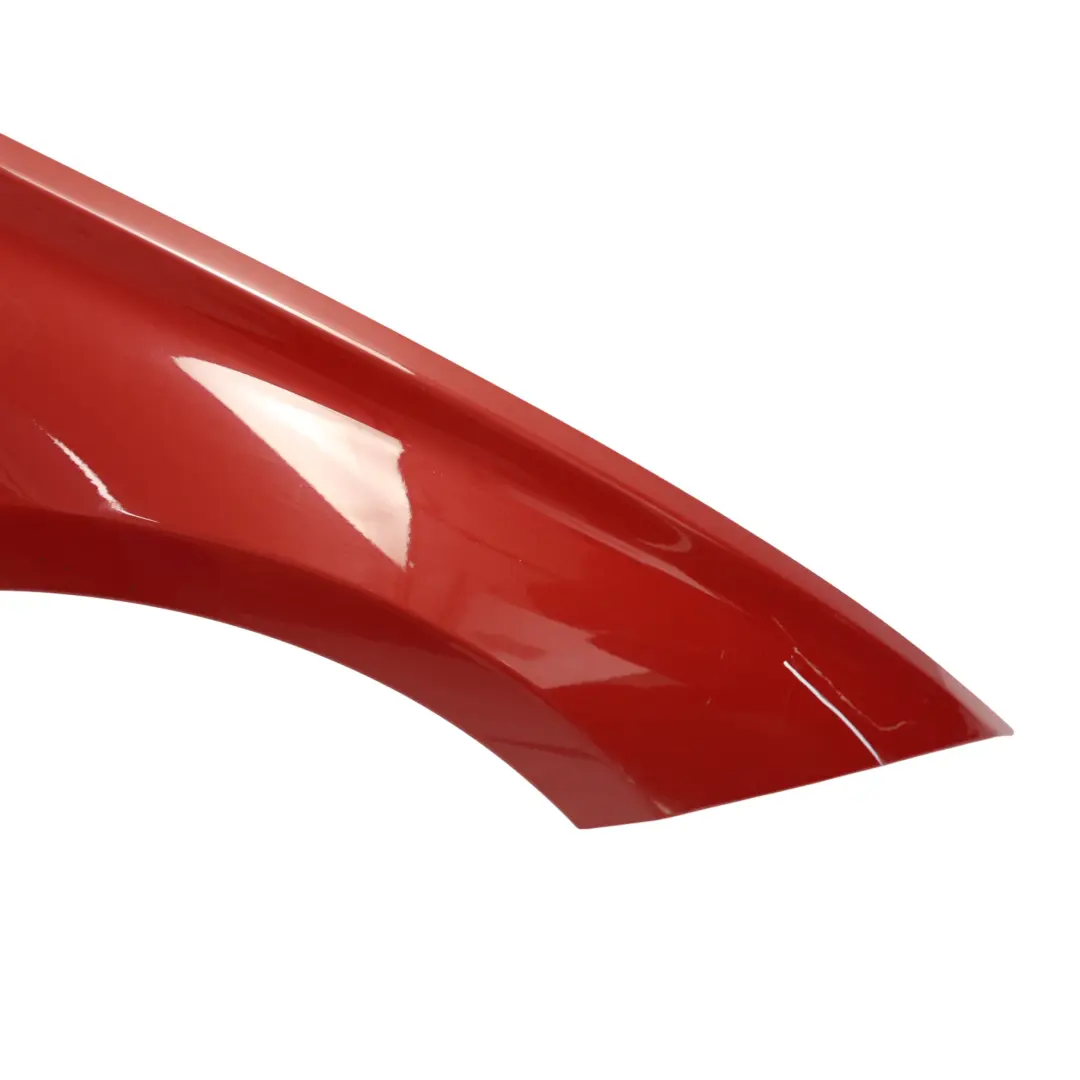 Błotnik Przedni Prawy Czerwony do BMW 3 F30 F31 o numerze 9621598 BMW 3 F30 F31 Błotnik Przedni Prawy Czerwony - SKU 9621598-MRT1 - Numer Części 9621598