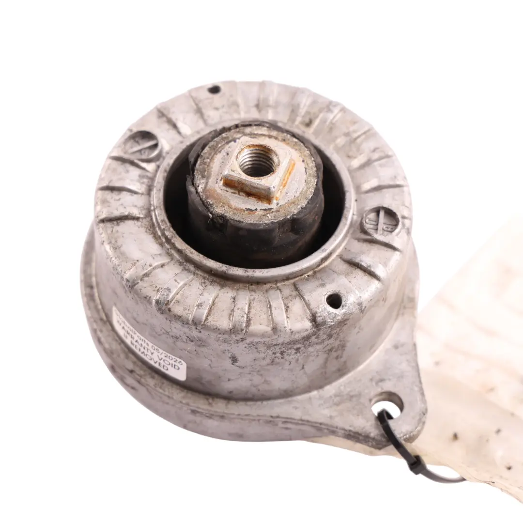 Porsche Boxster 986 Soporte Bracket Motor - SKU 98637504900 - Número de pieza 98637504900