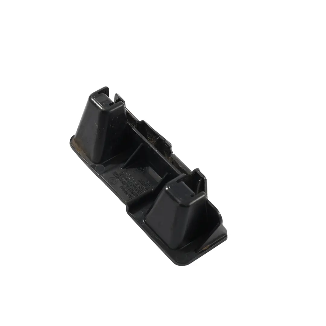 Front Wheel Arch Retainer Mount Bracket Left N/S to BMW X1 U11 with Part number 9883557 BMW X1 U11 Front Wheel Arch Retainer Mount Bracket Left N/S - SKU 9883557 - Part number 9883557