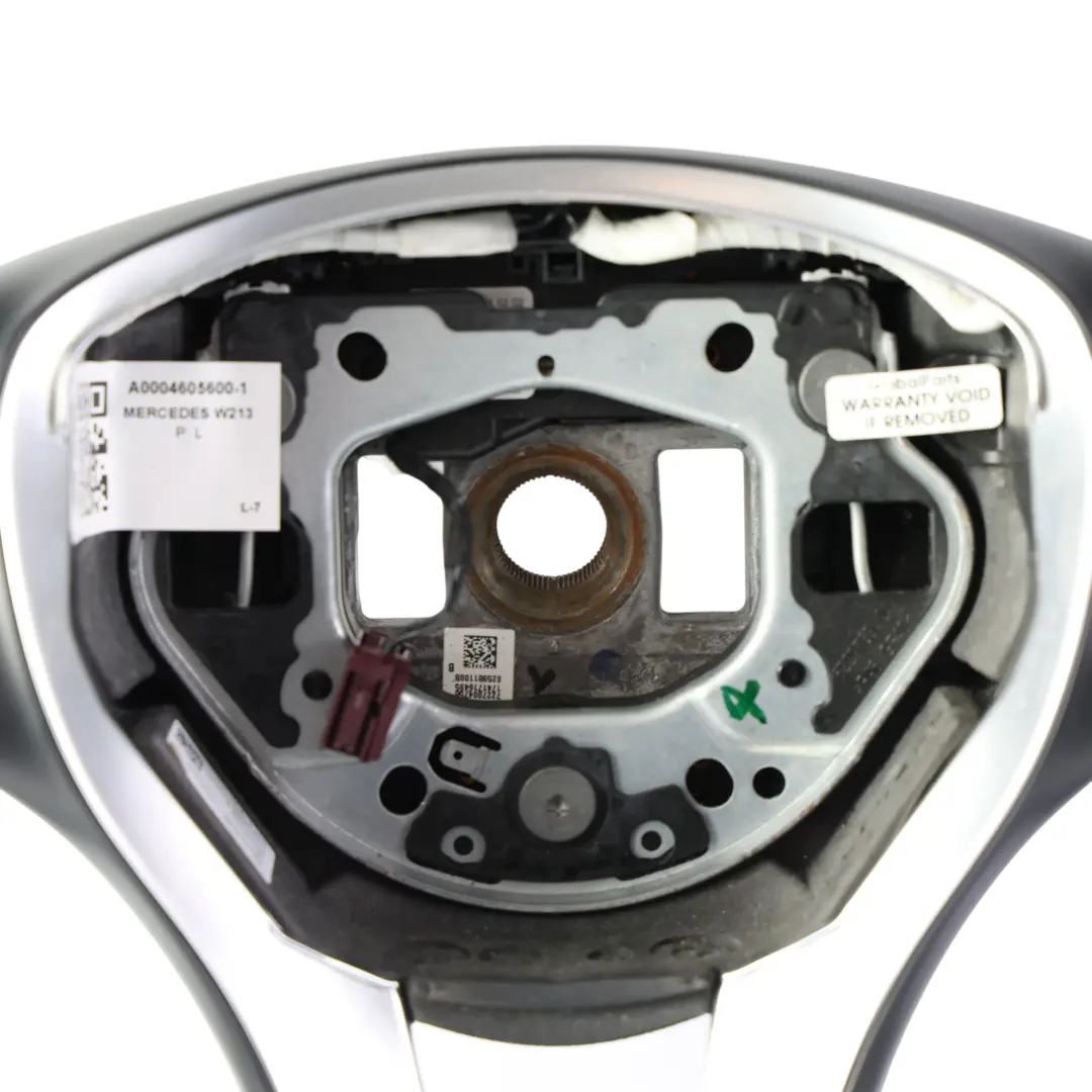 Mercedes W213 Kierownica NOWA Czarna Skóra Multifunkcja Łopatki - SKU A0004605600-1 - Numer Części A0004605600
