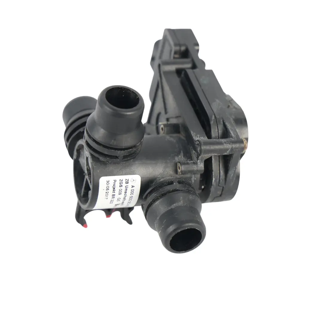 Kühlmittel Ventil für Mercedes W205 W213 W222 C253 Motor mit Teilenummer A0005003040 Mercedes W205 W213 W222 C253 Motor Kühlmittel Ventil - SKU A0005003040-1 - Teilenummer A0005003040