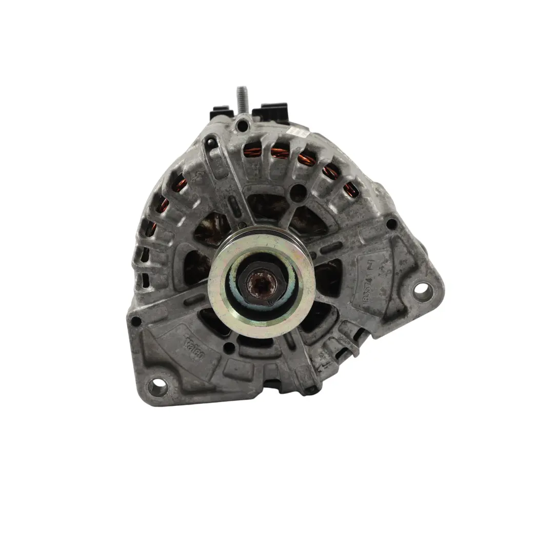 Lichtmaschine Generator 200A 14V für Mercedes W213 mit Teilenummer A0009063003 Mercedes W213 Lichtmaschine Generator 200A 14V - SKU A0009063003 - Teilenummer A0009063003