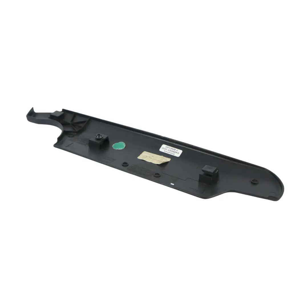 Sitzbezug Blende Schwarz Rechts für Mercedes W639 mit Teilenummer A0009121923 Mercedes W639 Sitzbezug Blende Schwarz Rechts - SKU RHD-A0009121923 - Teilenummer A0009121923