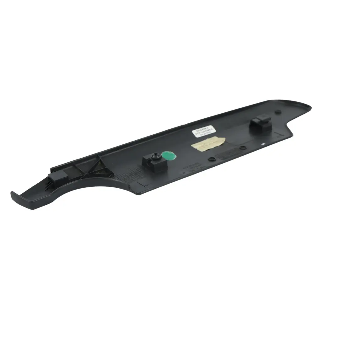 Sitzbezug Blende Schwarz Rechts für Mercedes W639 mit Teilenummer A0009121923 Mercedes W639 Sitzbezug Blende Schwarz Rechts - SKU RHD-A0009121923 - Teilenummer A0009121923